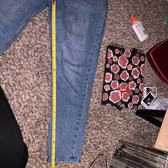 High waisted mom jeans - Picture 7 of 8